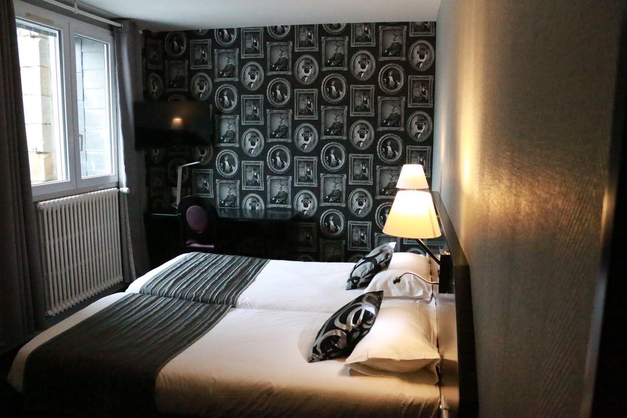Hotel - Restaurant Eugenie Понторсон Екстериор снимка
